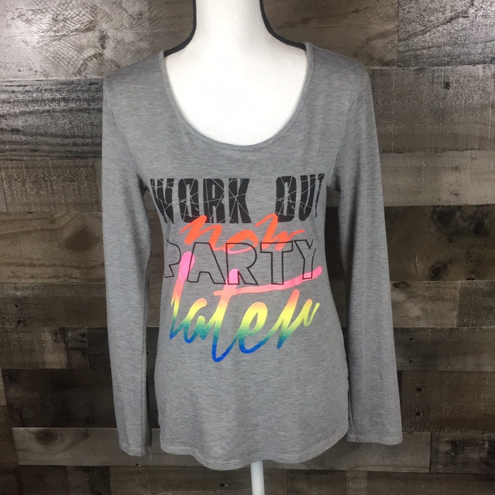 Material girl active